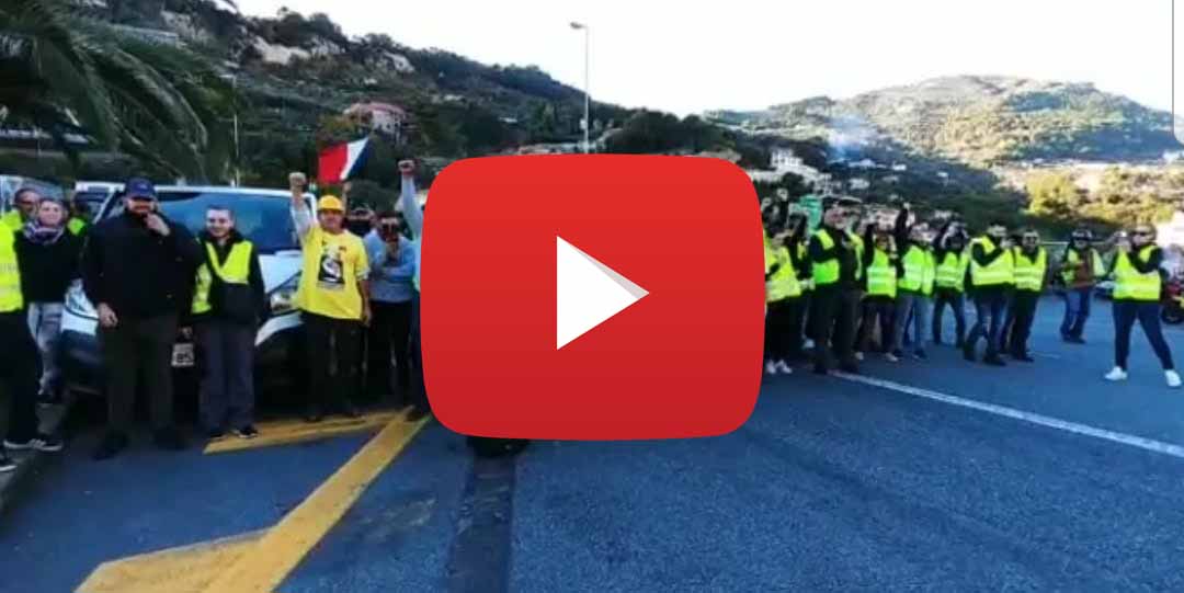 Gilet gialli chiedono aiuto: sconfinano a Ventimiglia e cantano l’Inno italiano – VIDEO