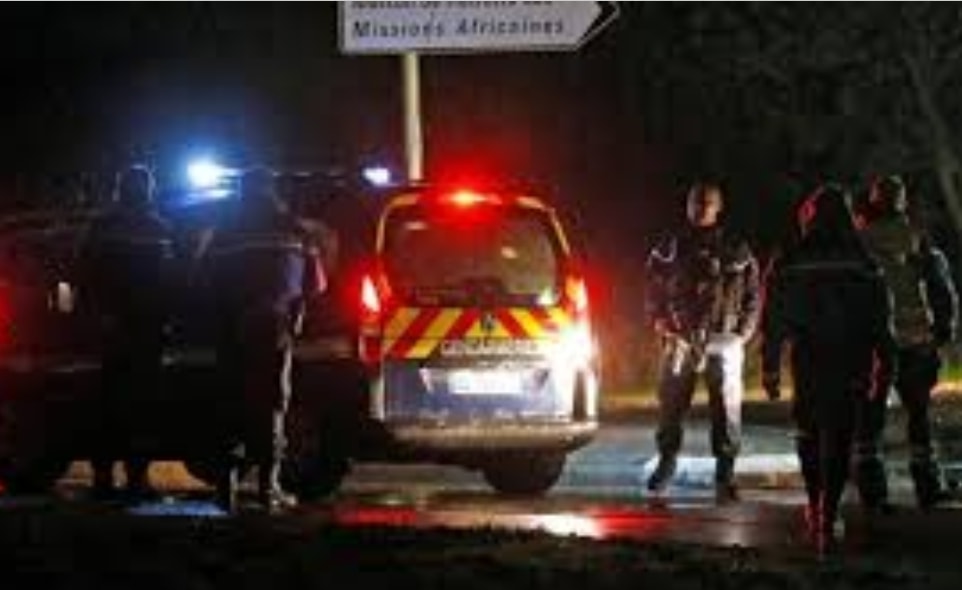 Strasburgo: identificato l’assalitore ancora in fuga  -VIDEO