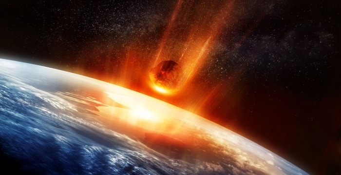 Meteorite si schianta sulla Terra: boato fortissimo e poi l’impatto al suolo