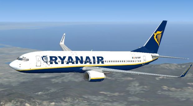 Ryanair da incubo: il volo Londra-Salonicco atterra in Romania, poi 7 ore in autobus