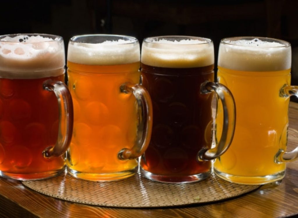 La ricerca: bere birra aiuta anche a parlare meglio le lingue straniere