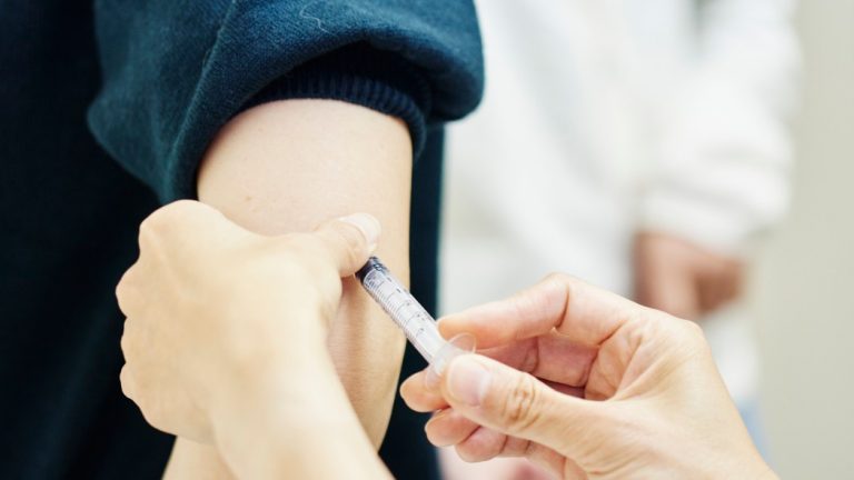 Grandi passi per la medicina: il vaccino testato sull’uomo funziona