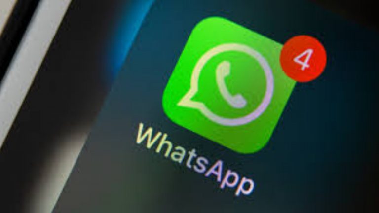 WhatsApp cancellato da milioni di smartphone: è allarme tra gli utenti