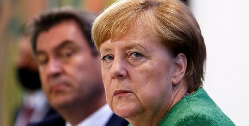 Coronavirus, la profezia di Angela Merkel: “Scenario atroce, ecco cosa succederà a dicembre”