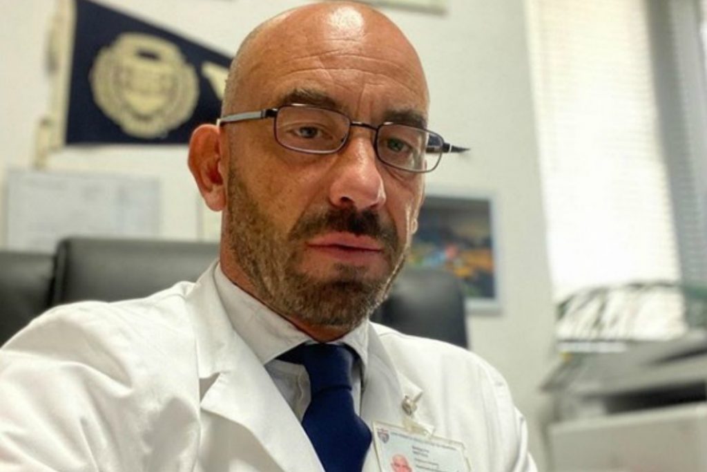 Matteo Bassetti, si mette male per il virologo: la brutta notizia è appena arrivata