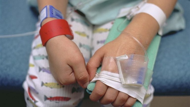 Italia in lutto, i medici lo dimettono dall’Ospedale: muore bimbo di 4 anni
