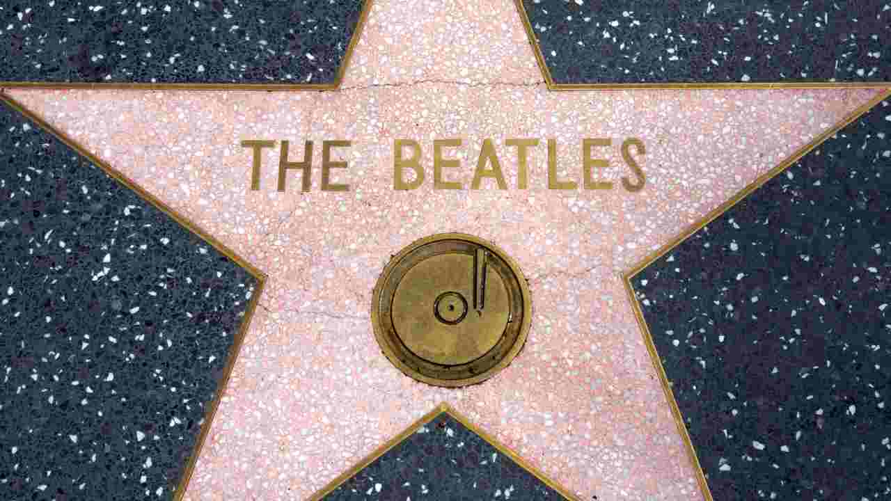 Beatles, all’asta la “lettera di fuoco” di John Lennon