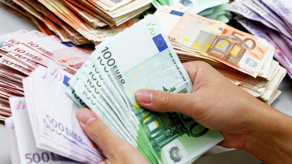 Bonus genitori separati: come richiedere 800 euro per il mantenimento dei figli