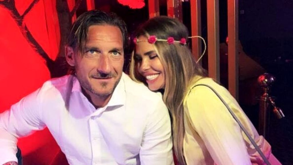 Francesco Totti vuole fare pace con Ilary: “Sono pentito, ecco perché ho detto quelle cose”