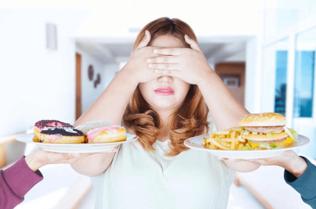 Smetti di mangiare questo tipo di alimenti: benefici enormi per la salute mentale